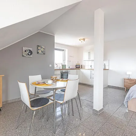 アパルトマンタウス グーヴェルヌール マックス * ビューズム