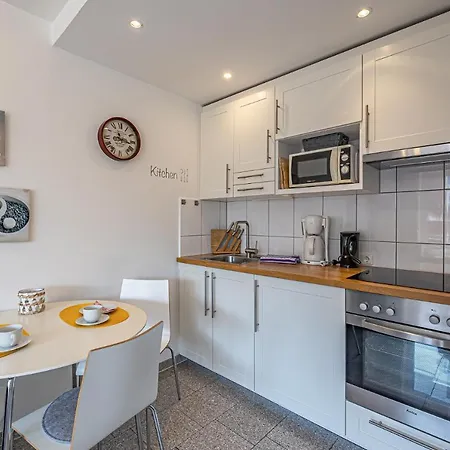 アパルトマンタウス グーヴェルヌール マックス *