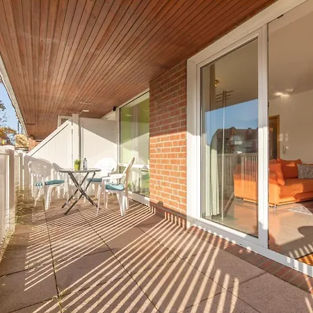 アパート アパルトマンタウス グーヴェルヌール マックス ビューズム